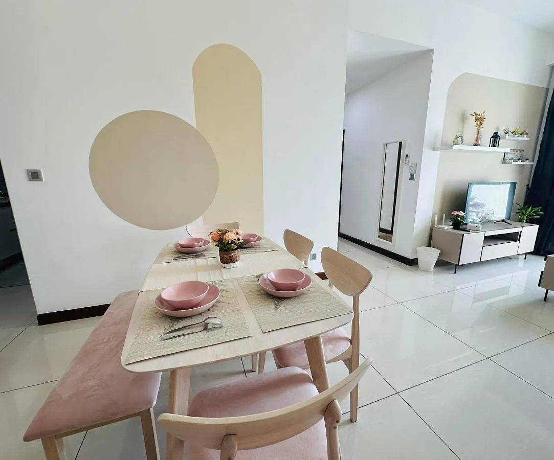 Paragon Residence 8-12Pax-Big Balcony With Bbq Johor Bahru Apartmán
